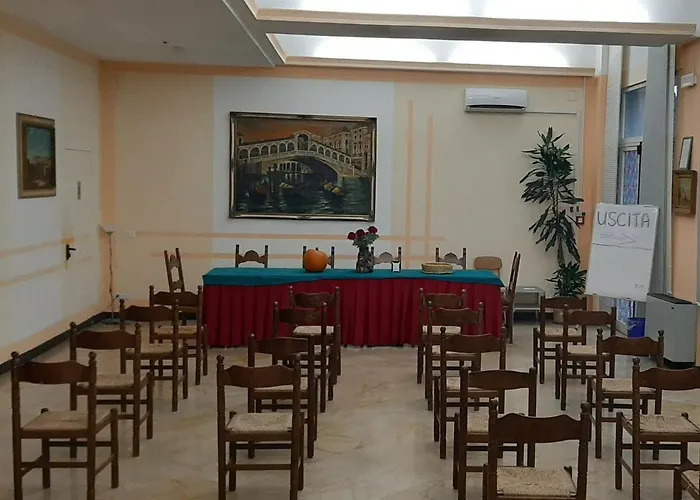 George Hotel